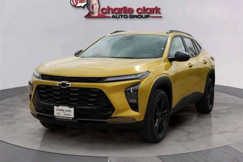 2025 Chevrolet Trax ACTIV photo 1
