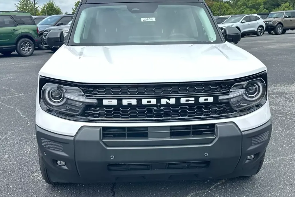 2025 Ford Bronco Sport Outer Banks photo 1