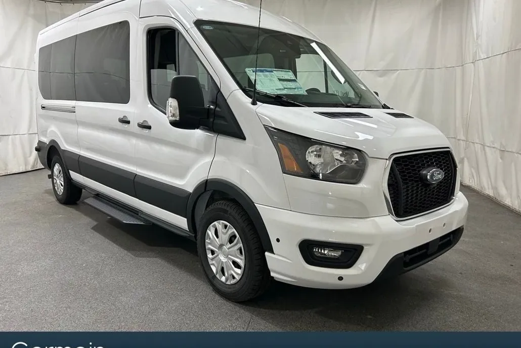 2025 Ford Transit photo 1