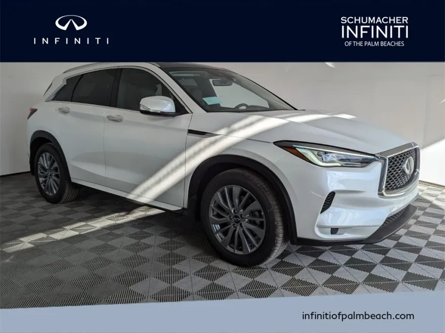 2025 Infiniti QX50 Luxe AWD photo 1