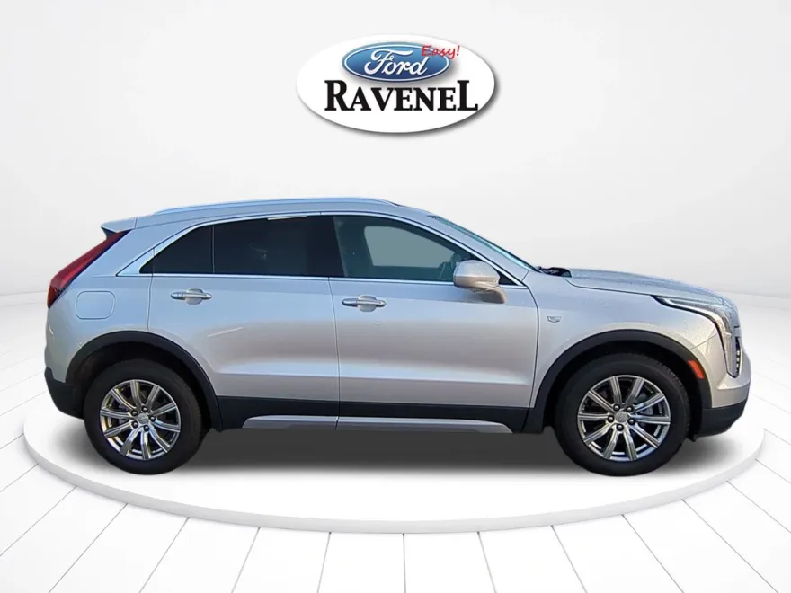2020 Cadillac XT4 Premium Luxury photo 1