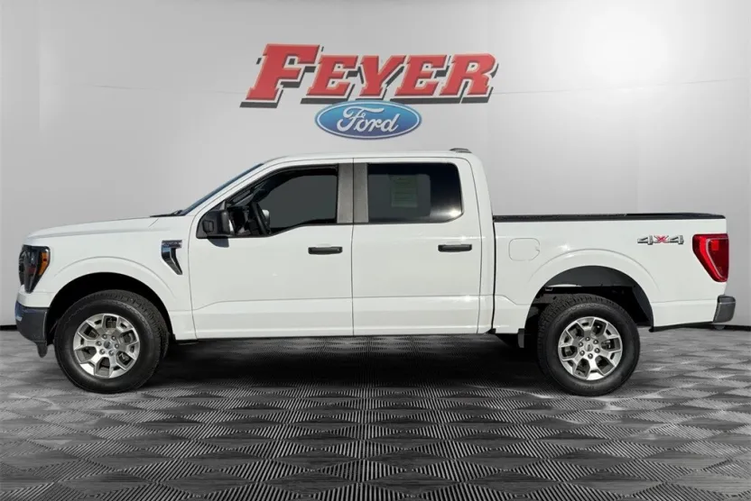 2023 Ford F-150 XLT photo 1