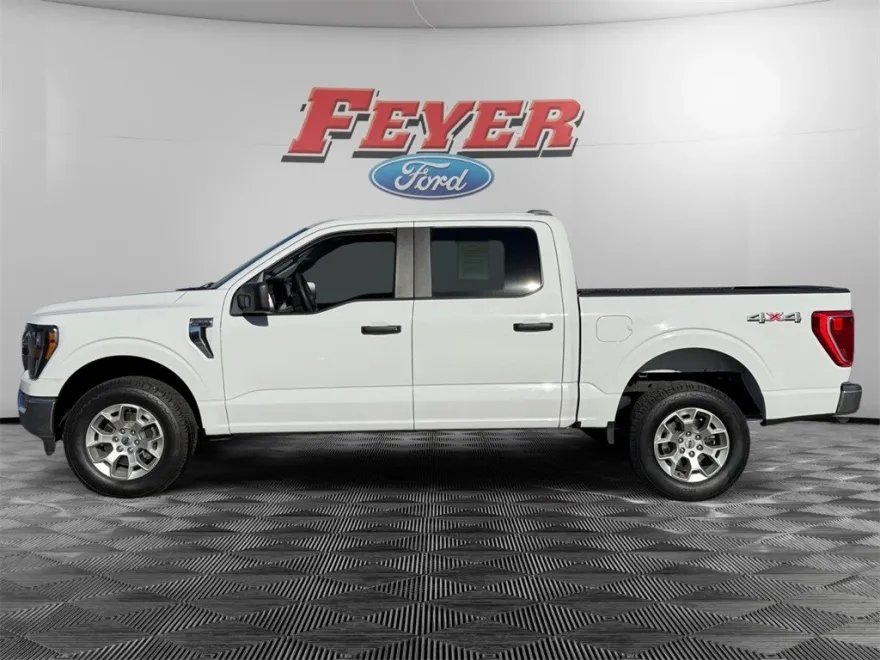 2023 Ford F-150 XLT photo 1