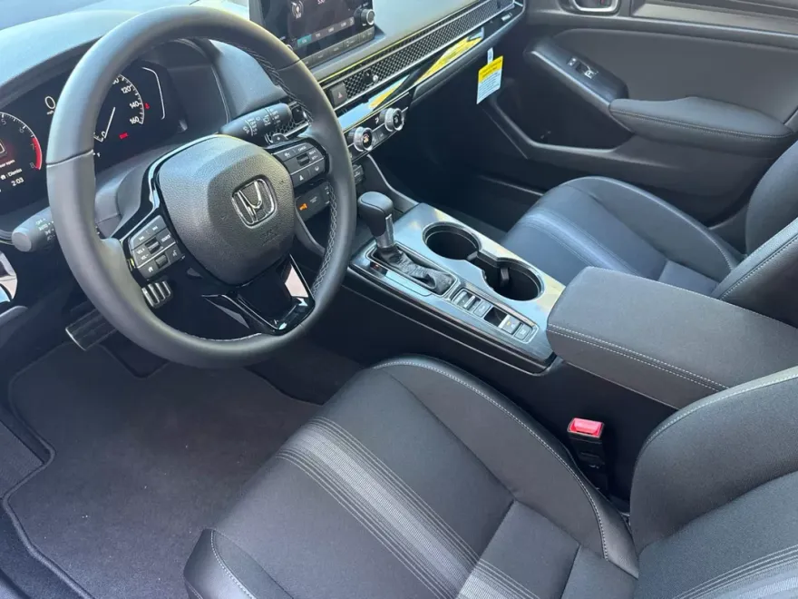 2026 Honda Civic Sport Hatchback photo 1