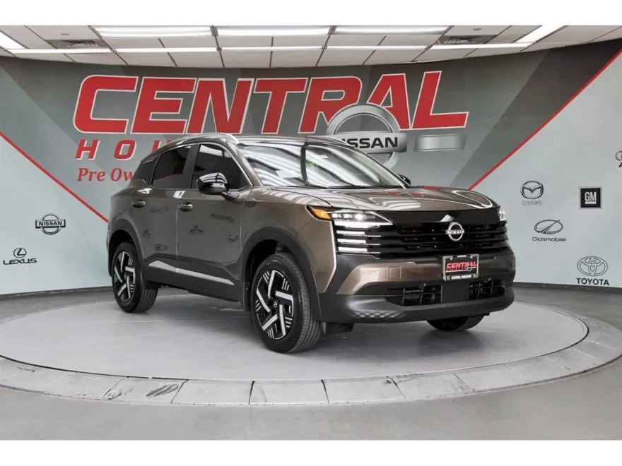 2026 Nissan Kicks SV photo 1