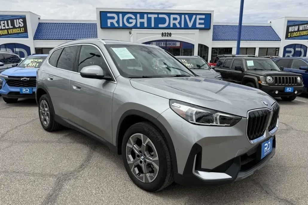 2023 Bmw X1 XDrive28i photo 1