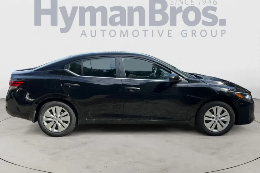 2025 Nissan Sentra S photo 1