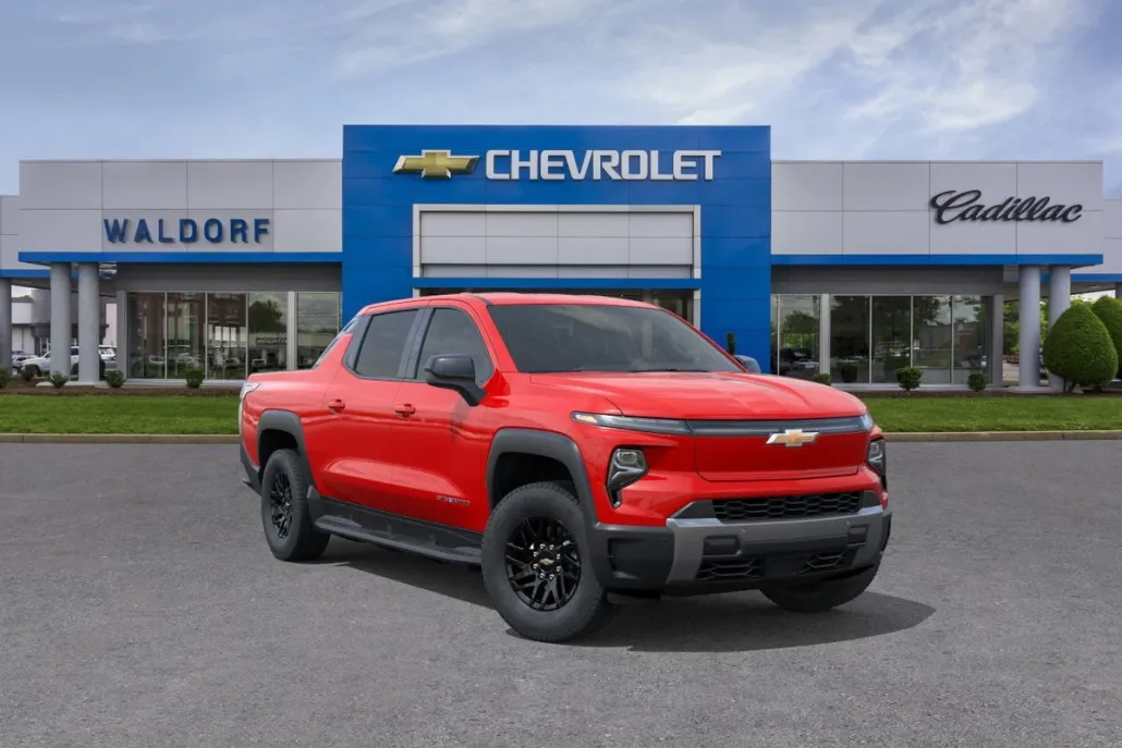 2026 Chevrolet Silverado EV LT photo 1