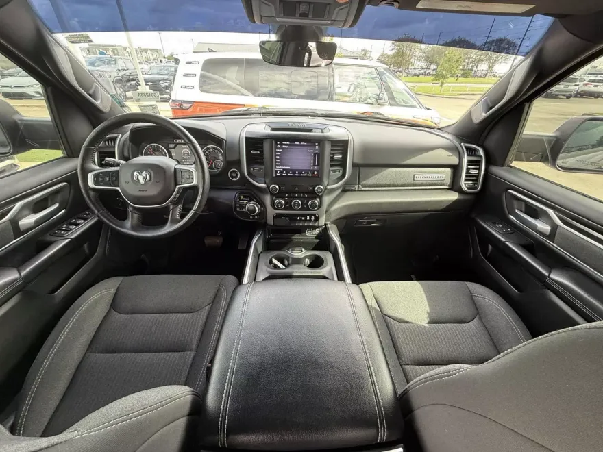 2020 Ram 1500 Big Horn photo 1