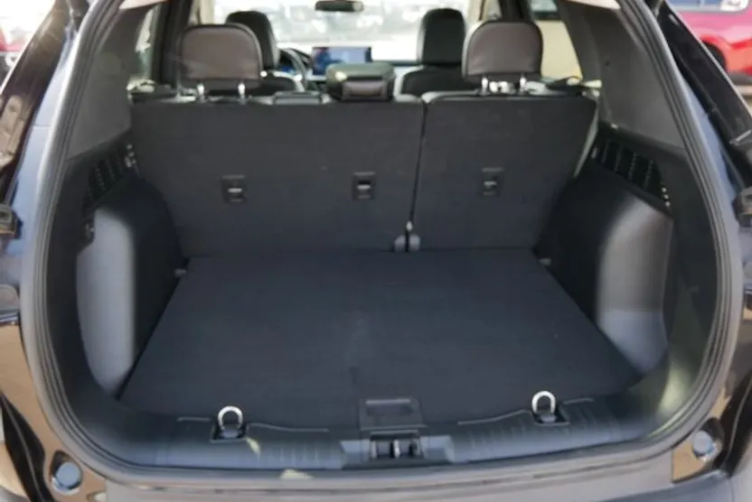 2023 Ford Escape Platinum photo 1