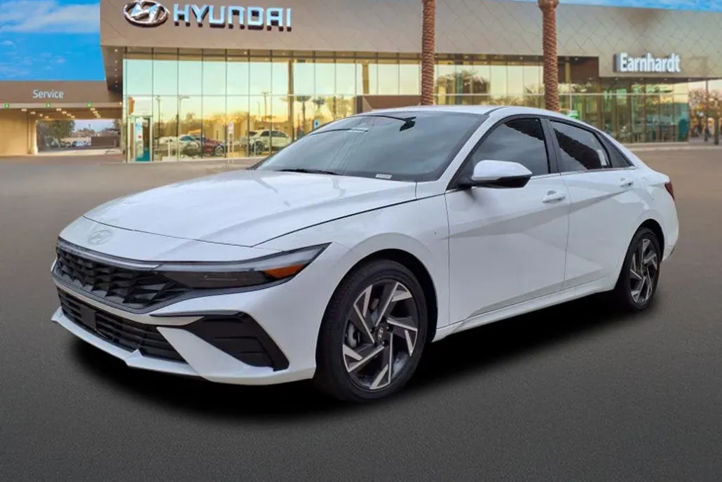 2025 Hyundai Elantra Limited photo 1