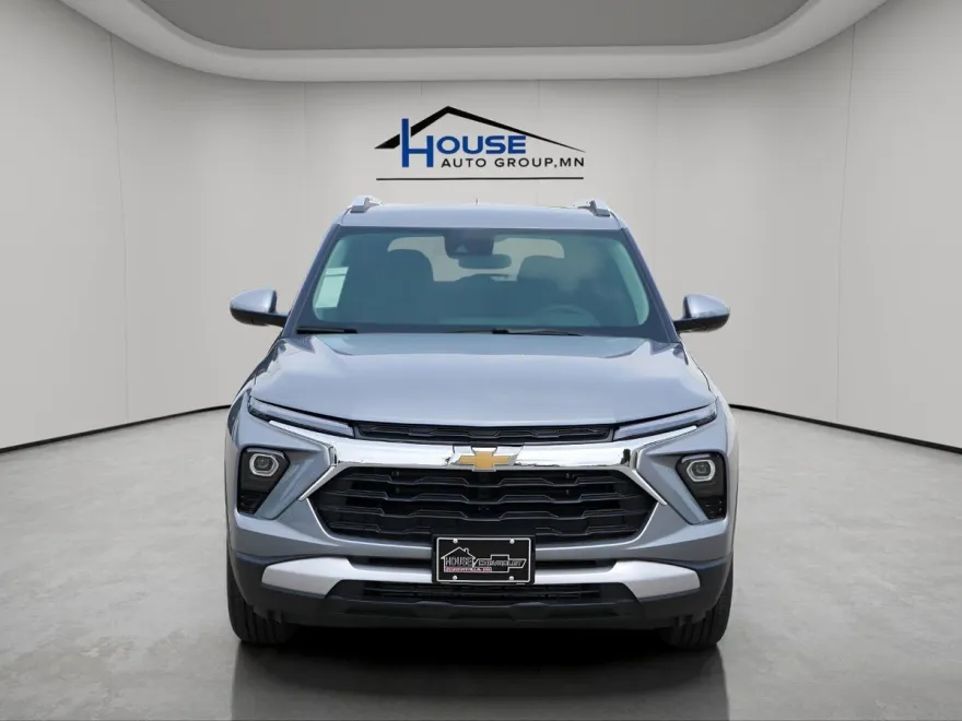 2024 Chevrolet Trailblazer LT photo 8