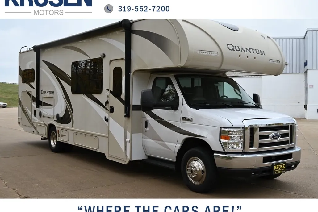 2016 Ford E-450 photo 1