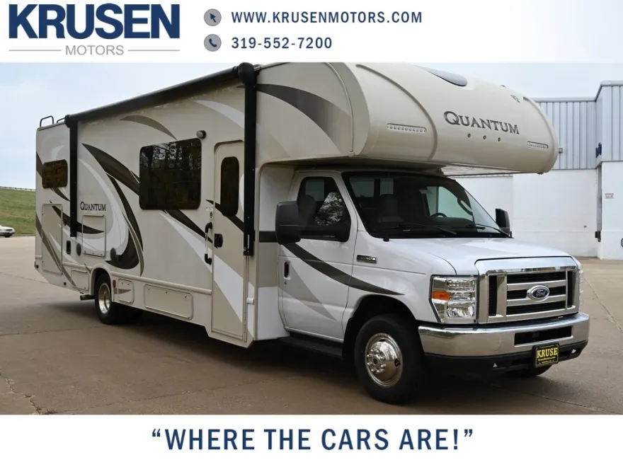 2016 Ford E-450 photo 1