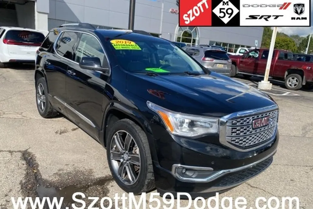 2019 Gmc Acadia Denali photo 1