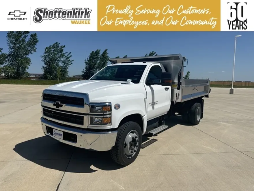 2024 Chevrolet Silverado 4500HD Work Truck photo 1