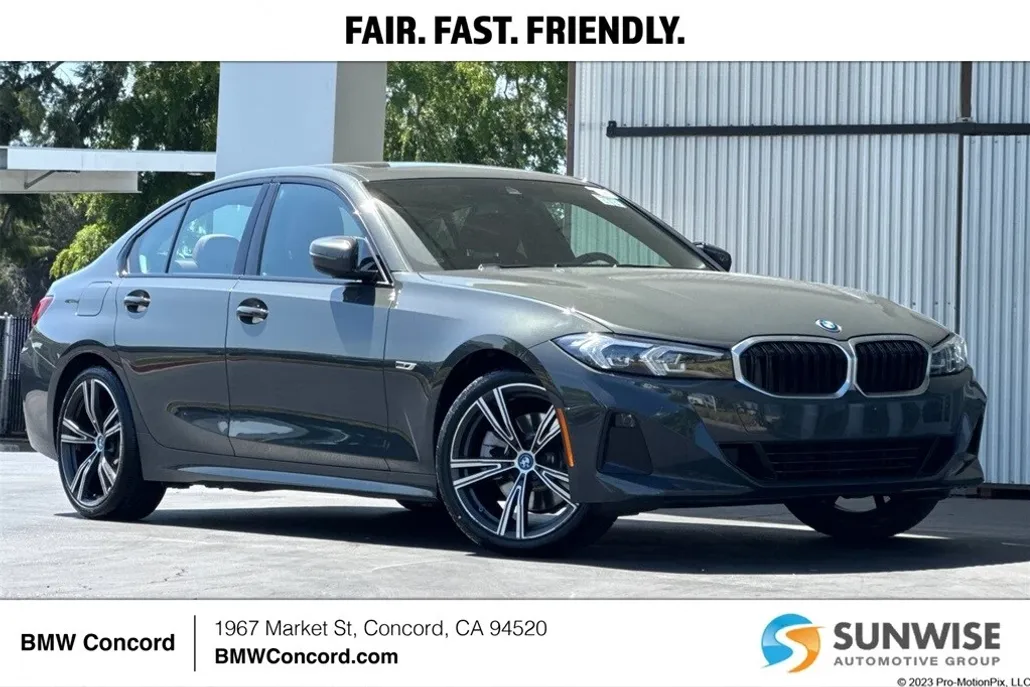 2023 Bmw 330e photo 1
