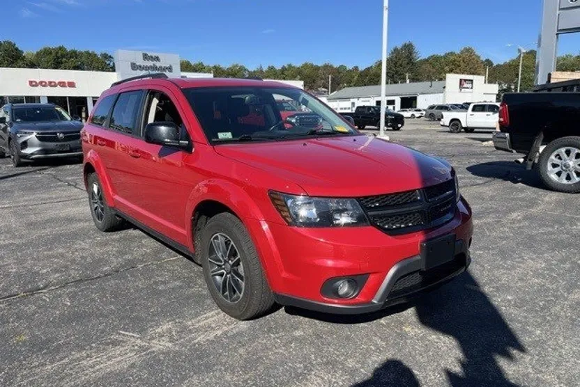 2019 Dodge Journey SE photo 1