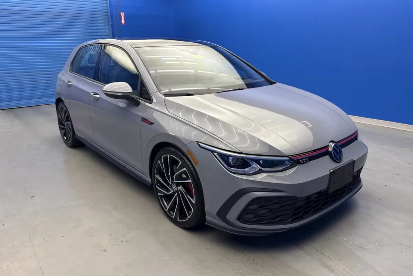 2024 Volkswagen Golf GTI Autobahn photo 1