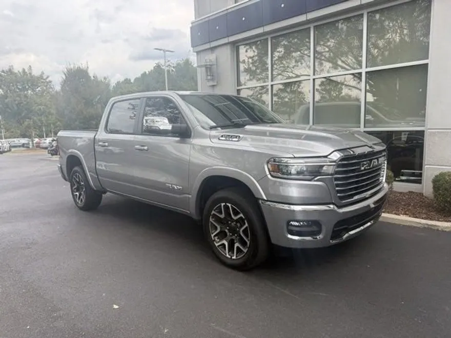 2025 Ram 1500 Laramie photo 1