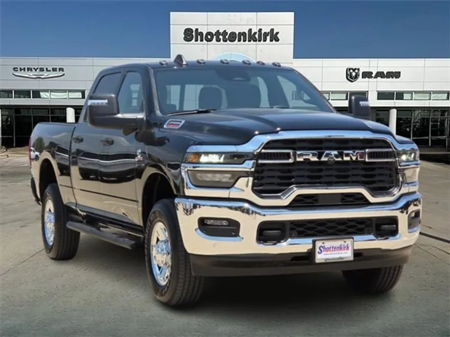 2025 Ram 2500 Tradesman photo 1