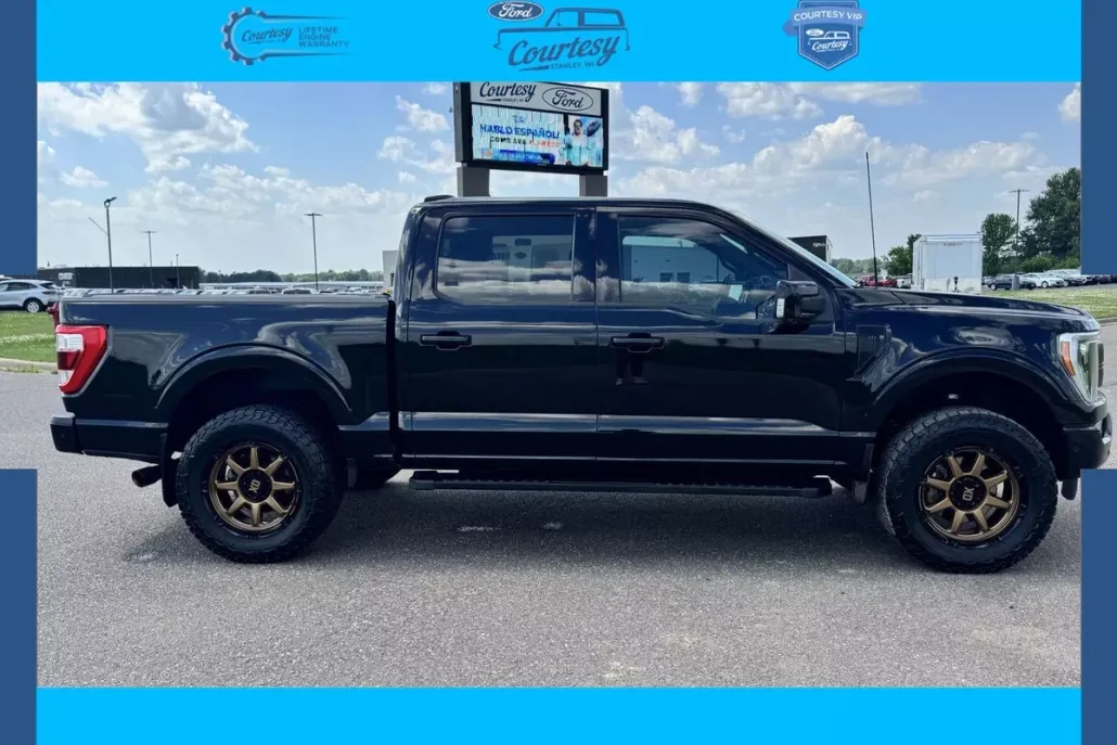 2021 Ford F-150 Lariat photo 1
