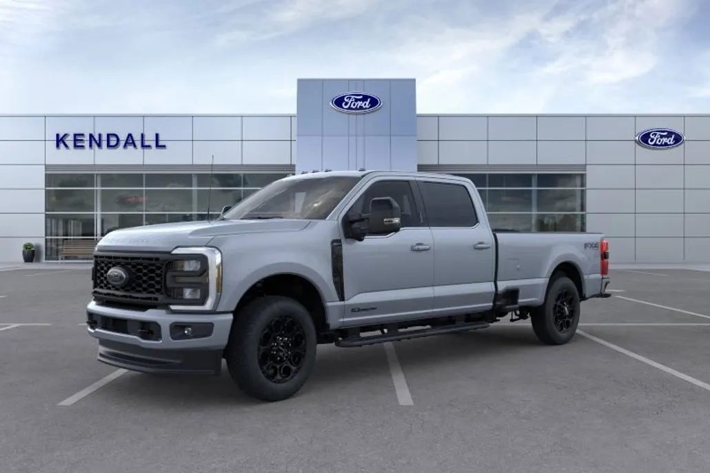 2025 Ford F-350 photo 1