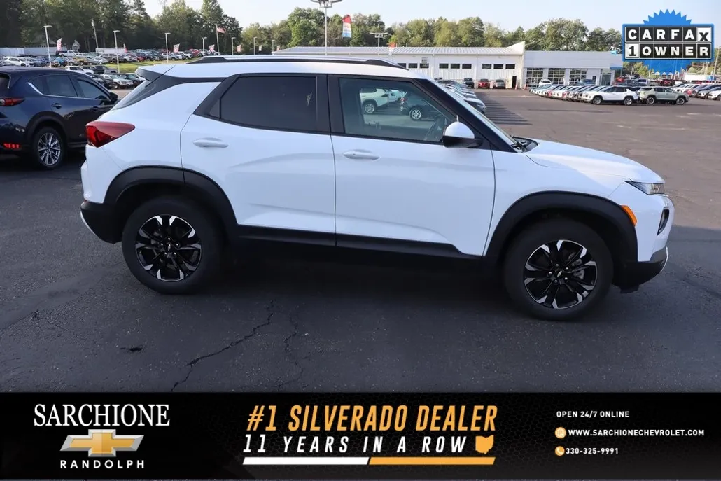 2022 Chevrolet Trailblazer LT photo 1