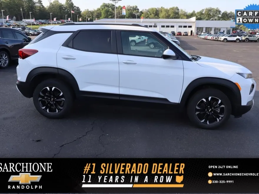 2022 Chevrolet Trailblazer LT photo 1