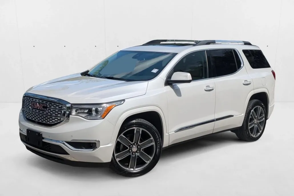 2019 Gmc Acadia Denali photo 1