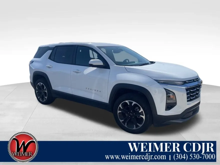 2025 Chevrolet Equinox LT photo 1