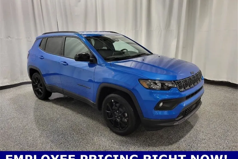 2025 Jeep Compass Latitude photo 1
