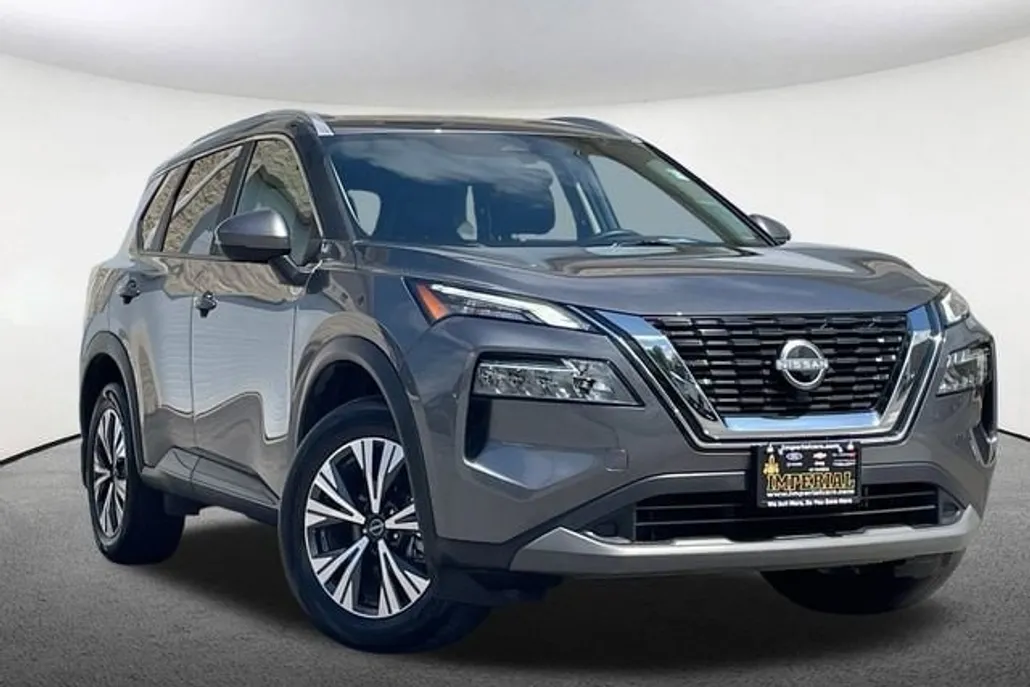2023 Nissan Rogue SV photo 1