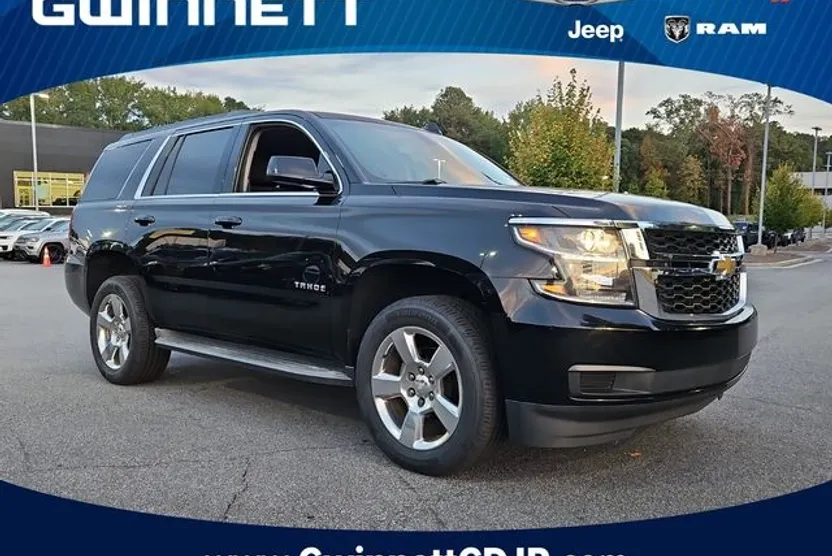 2017 Chevrolet Tahoe LS photo 1