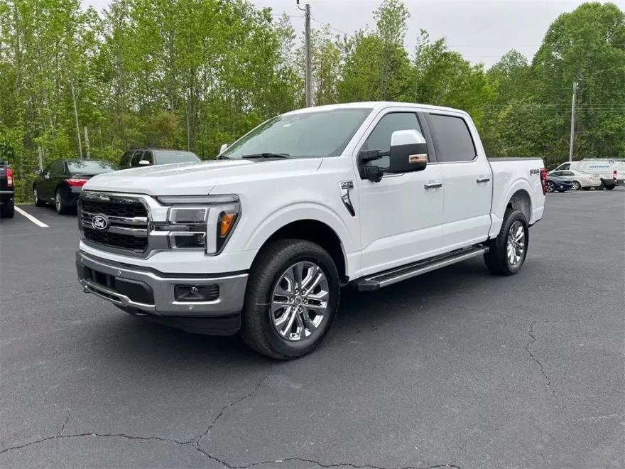 2025 Ford F-150 Lariat photo 1