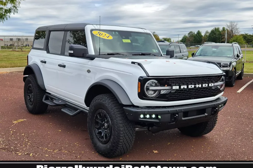 2024 Ford Bronco Wildtrak photo 1