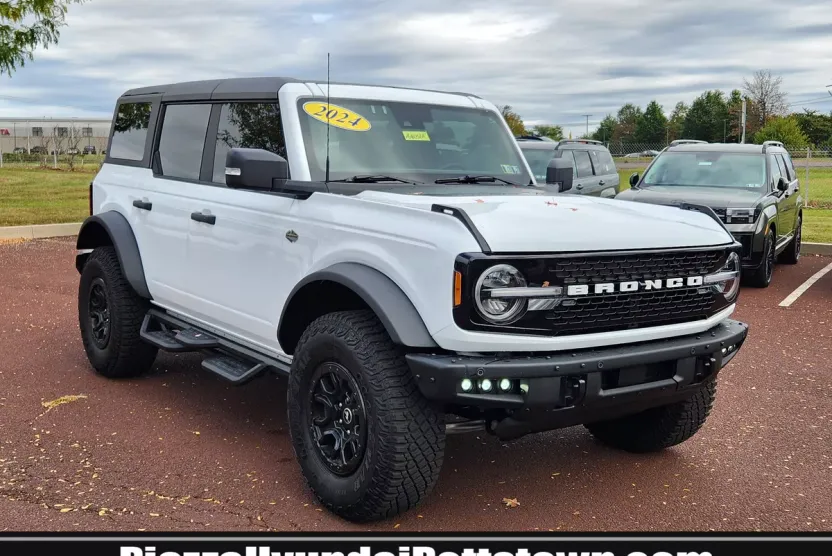 2024 Ford Bronco Wildtrak photo 1