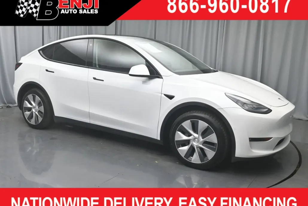 2021 Tesla Model Y Long Range photo 1