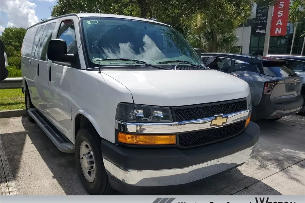 2023 Chevrolet Express 2500 Work Van photo 1