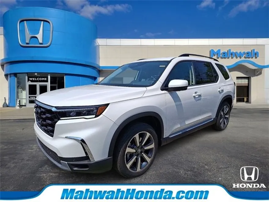 2025 Honda Pilot Elite photo 1