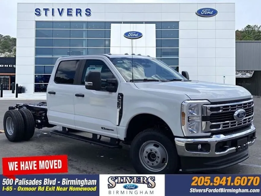 2025 Ford F-350 XL photo 1