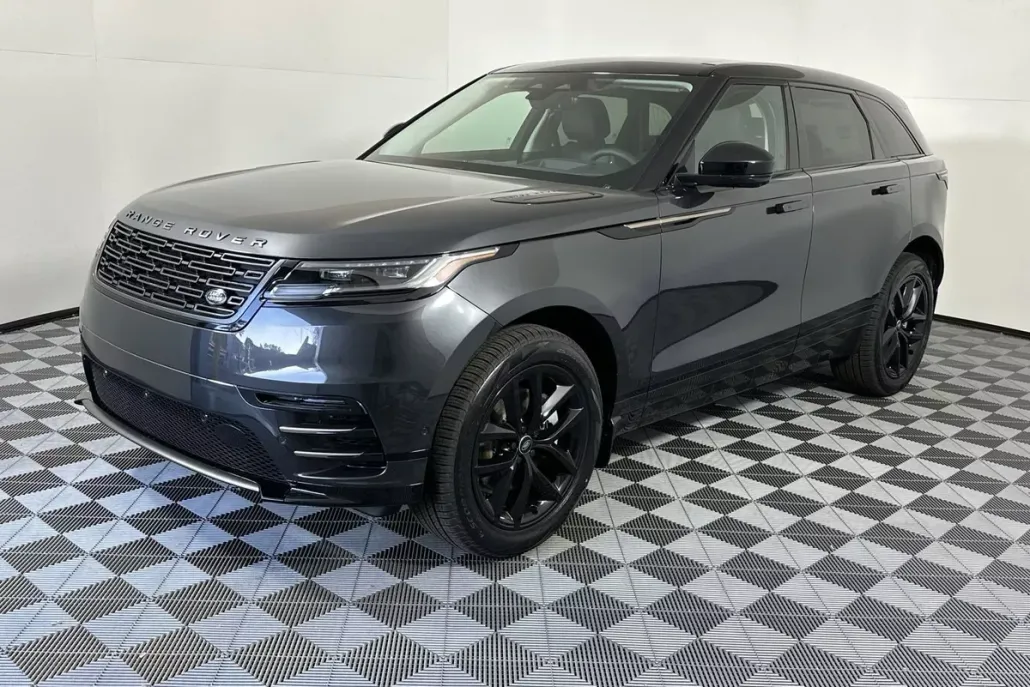 2025 Land Rover Range Rover Velar SE photo 1