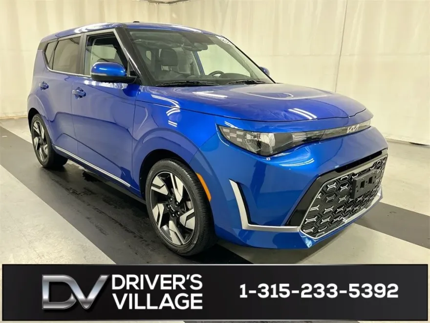 2023 Kia Soul GT-Line photo 1