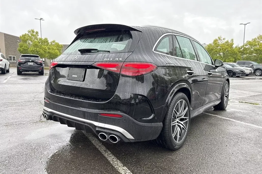 2025 Mercedes Benz GLC 43 AMG photo 1