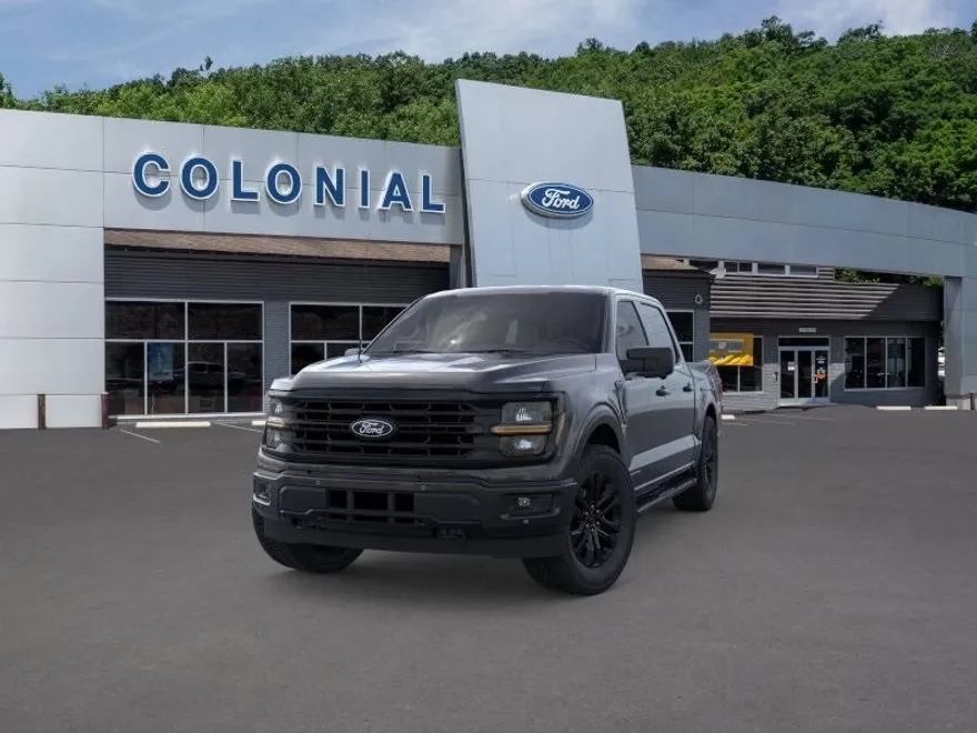2025 Ford F-150 XLT photo 1