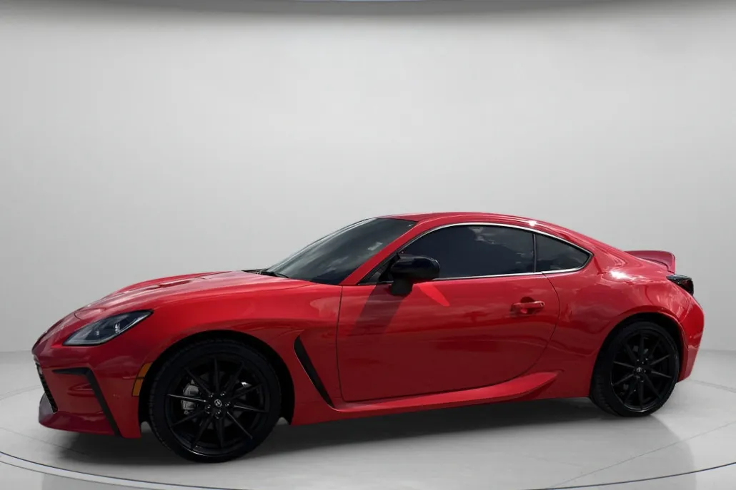 2023 Toyota GR86 Premium photo 1