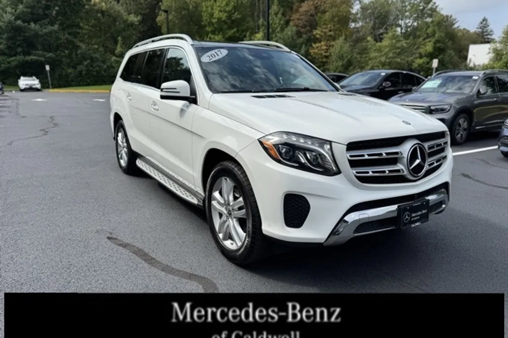 2017 Mercedes Benz GLS 450 4MATIC photo 1