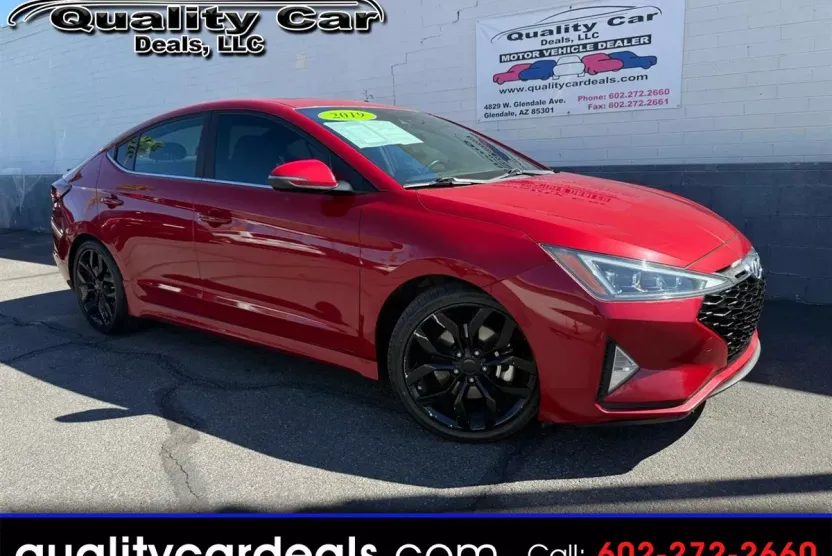 2019 Hyundai Elantra Sport photo 1
