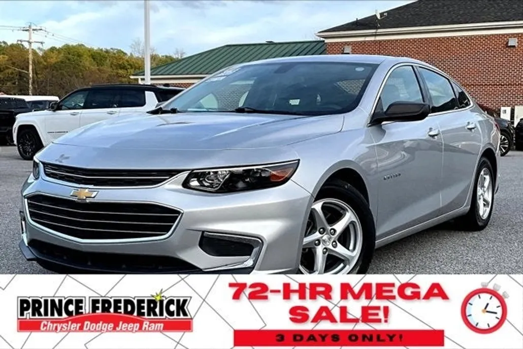 2017 Chevrolet Malibu LS photo 1