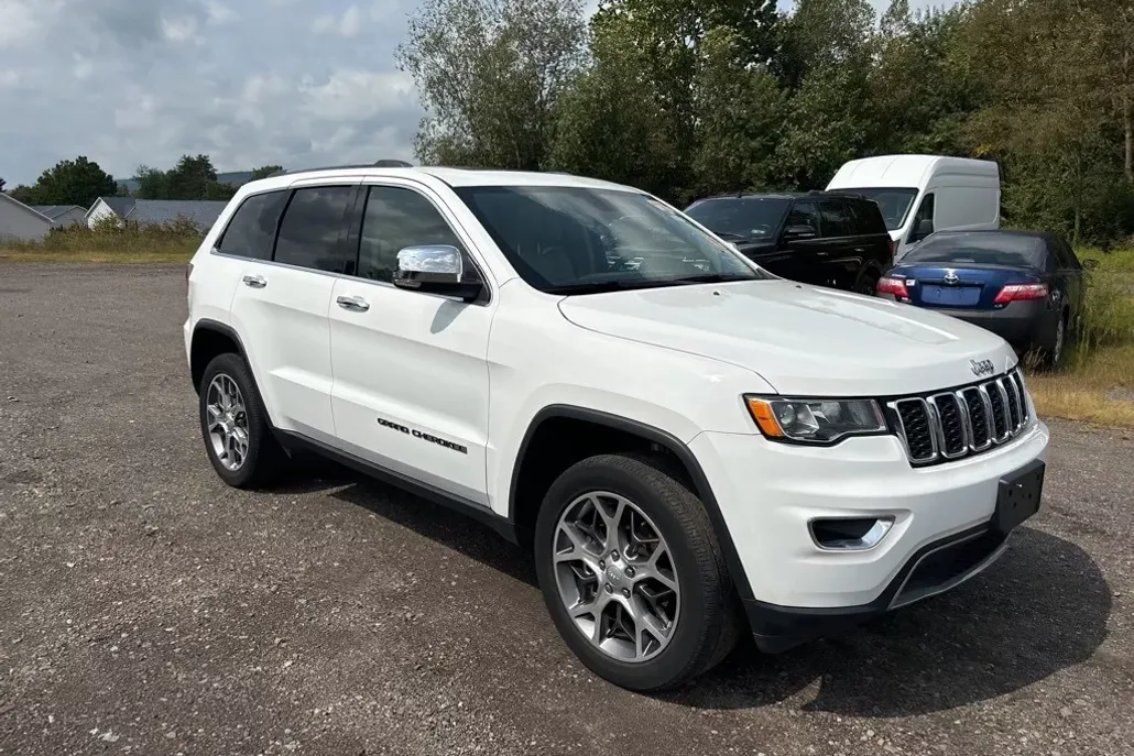 2021 Jeep Grand Cherokee Limited photo 1